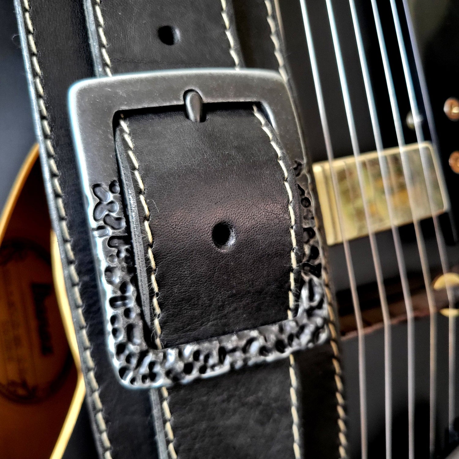Buckle-Feature Straps