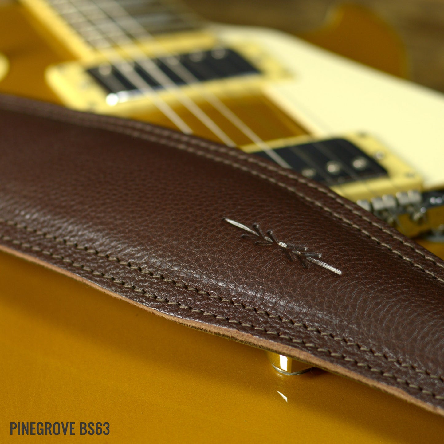 BS63 Wide Padded Guitar Strap - Natural Leather
