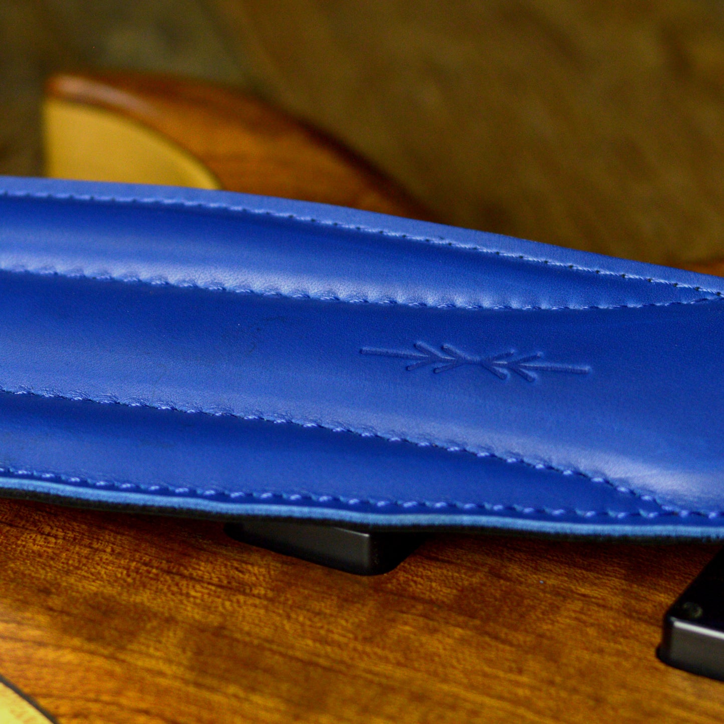 BS64 4"/100mm Bass Guitar Strap - Smooth Leather