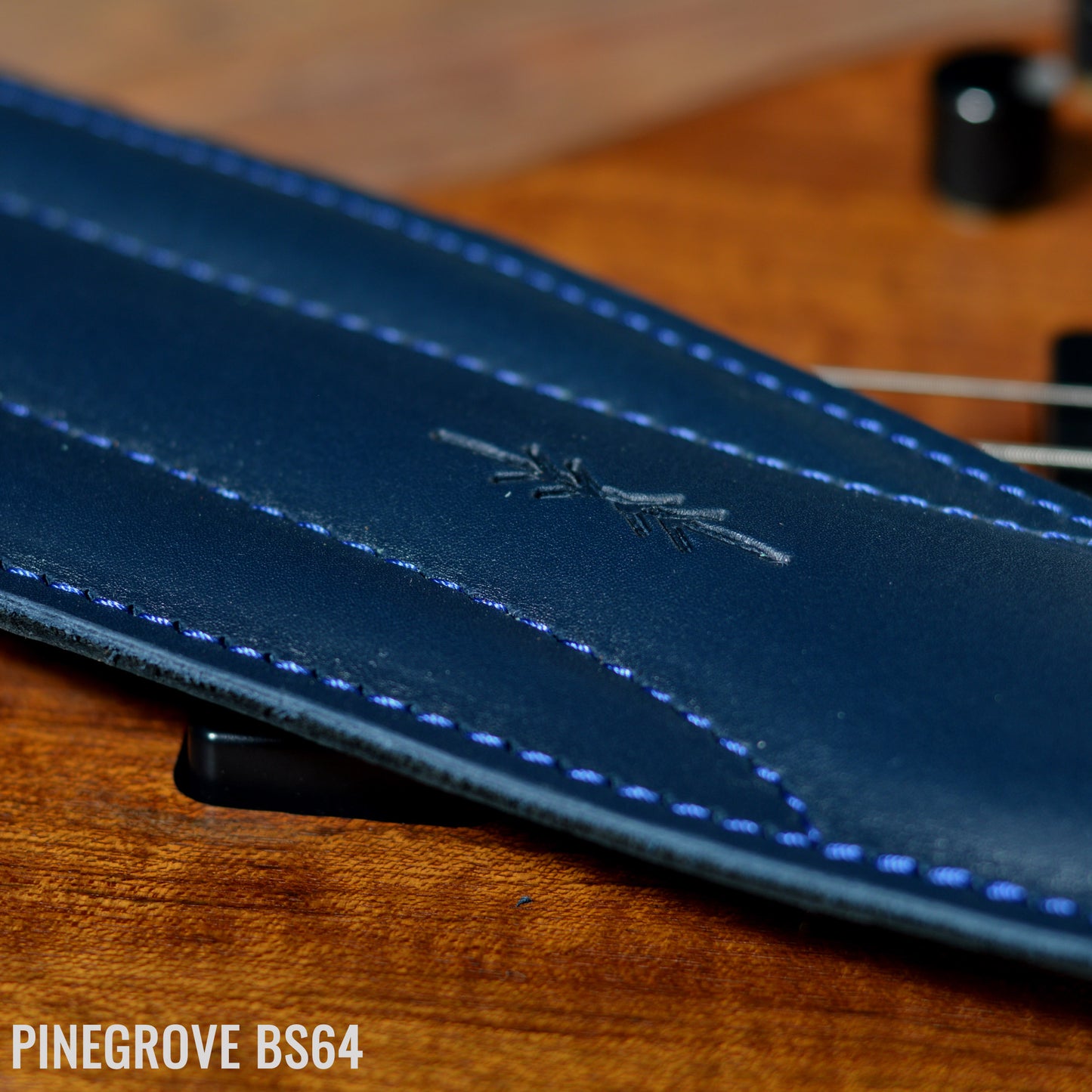 BS64 4"/100mm Bass Guitar Strap - Smooth Leather