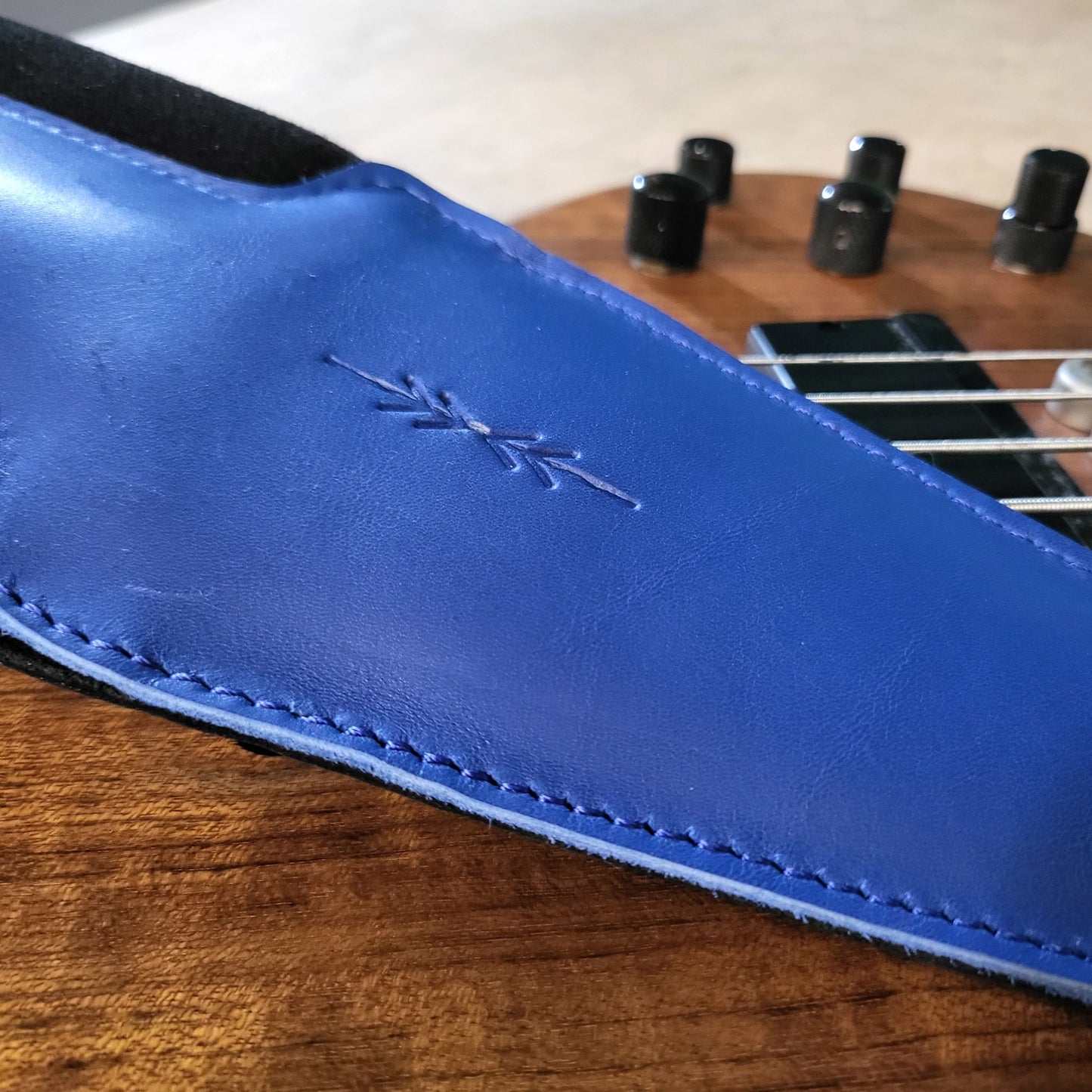 BS66 Deluxe Bass Guitar Strap - Smooth Leather
