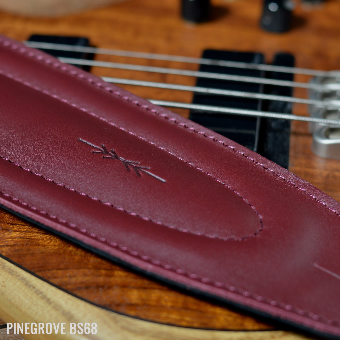 BS68 4" Surfboard Bass Guitar Strap - Smooth Leather