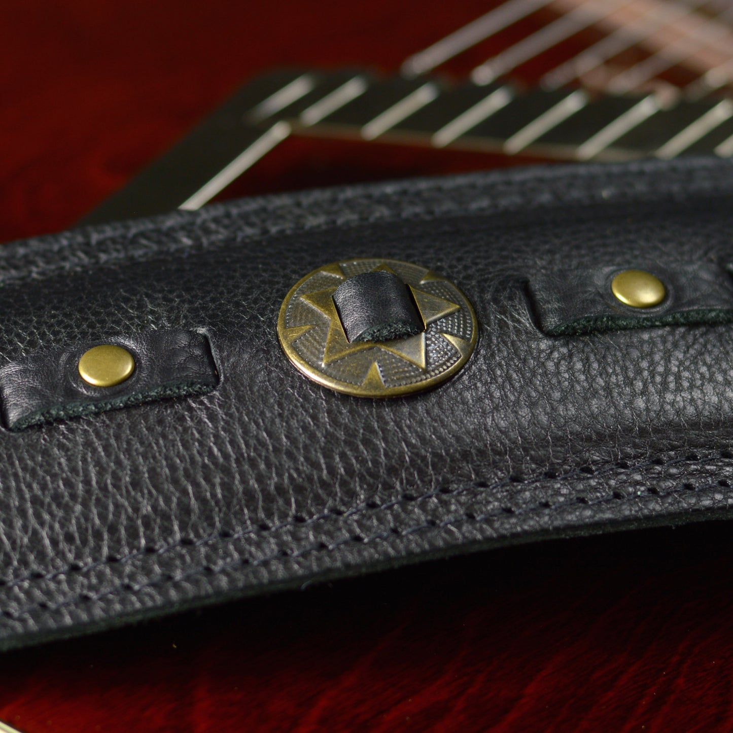 BS73 Western Guitar Strap - Bronze Conchos