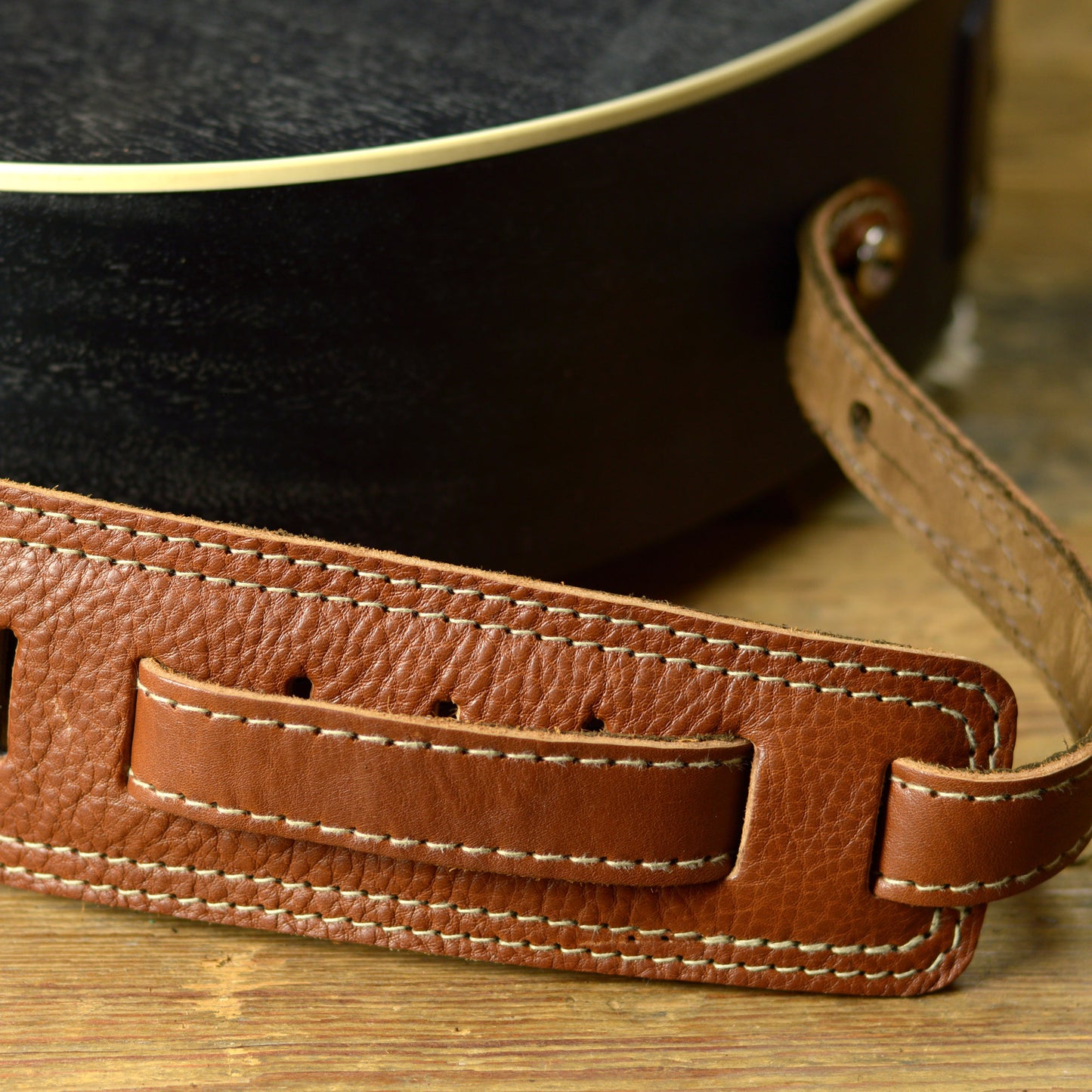 BS73 Western Guitar Strap - Bronze Conchos