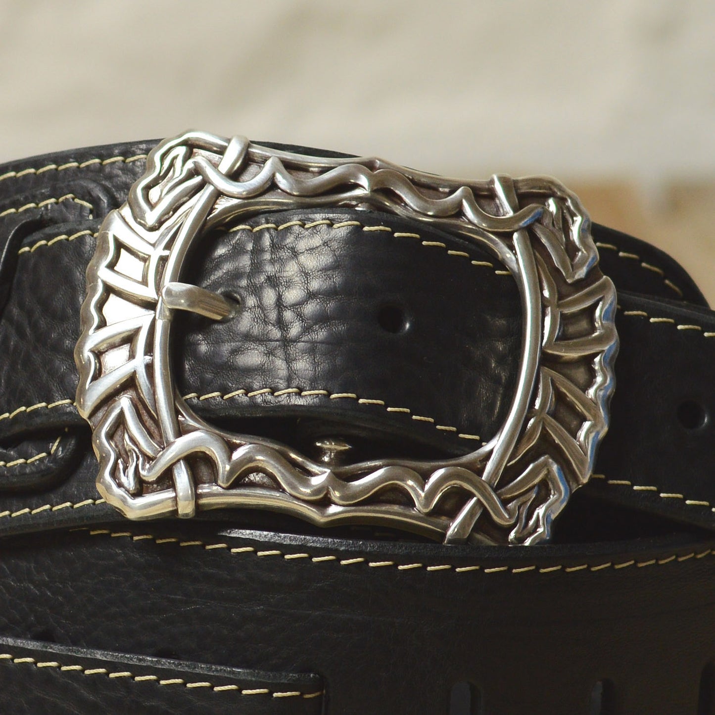 BS79 Guitar Strap With Gothic Buckle
