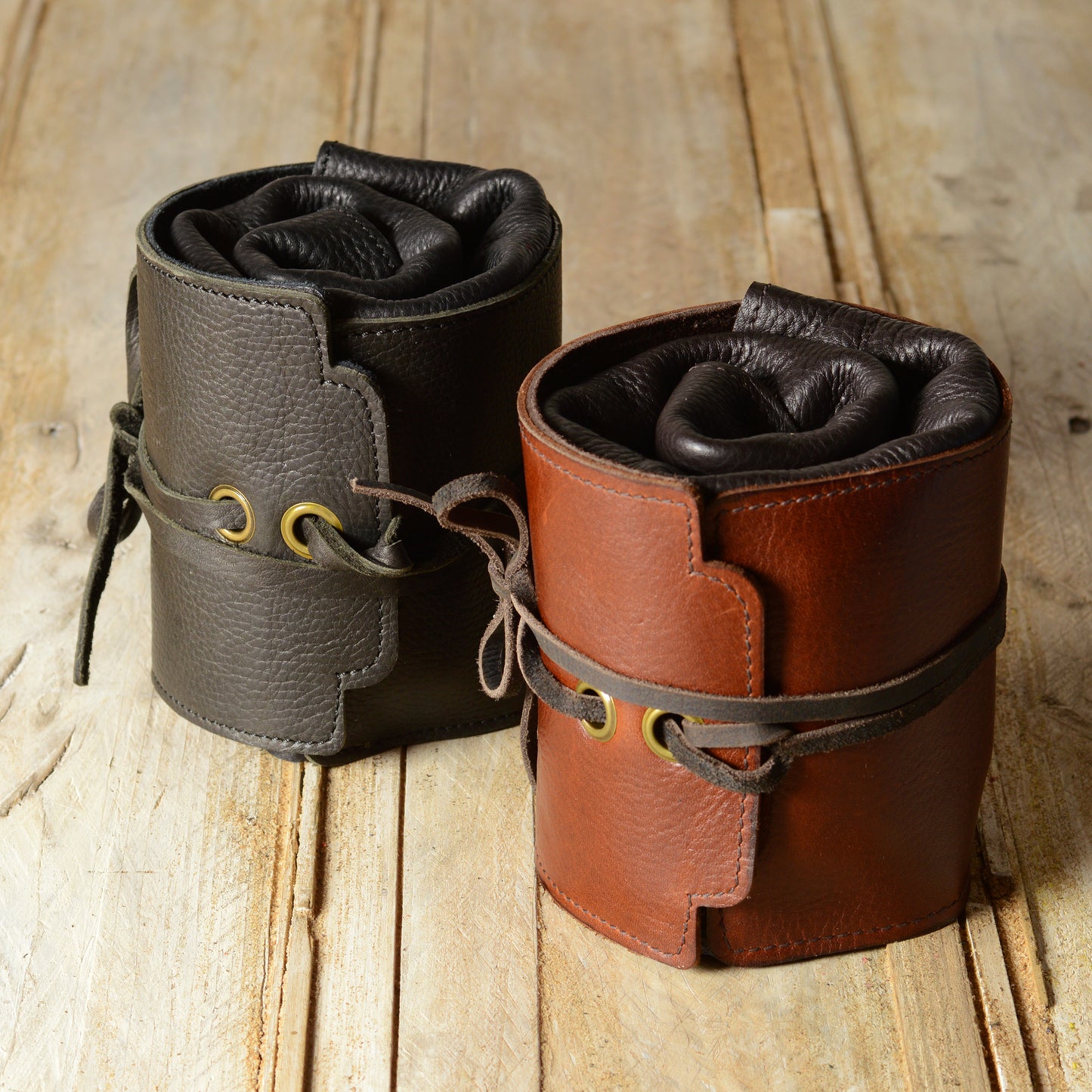 Straight-8 Leather Harmonica Case