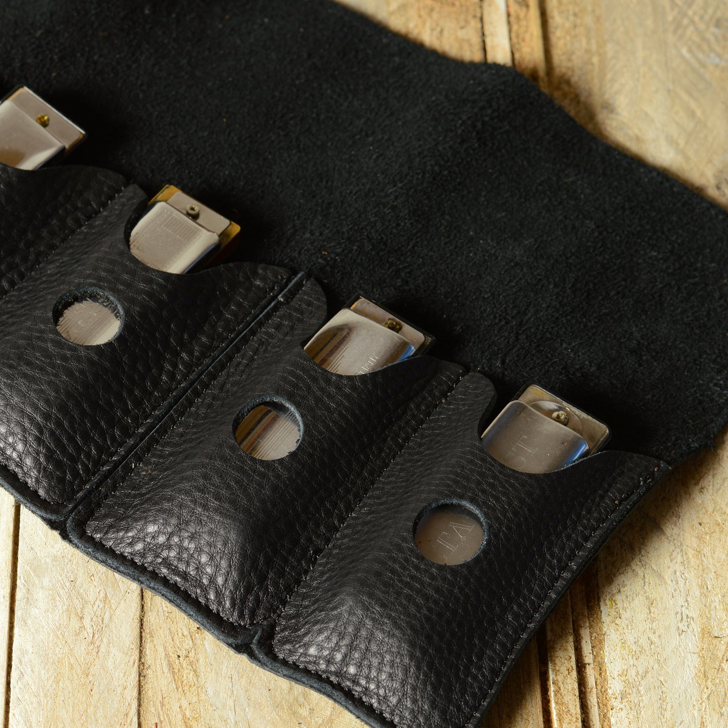 Straight-8 Leather Harmonica Case