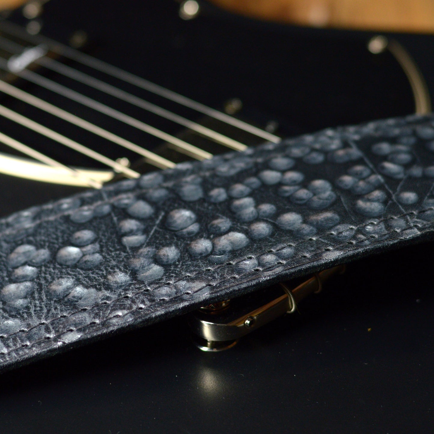 GS41M Gold Meteor & Silver Meteor Straps