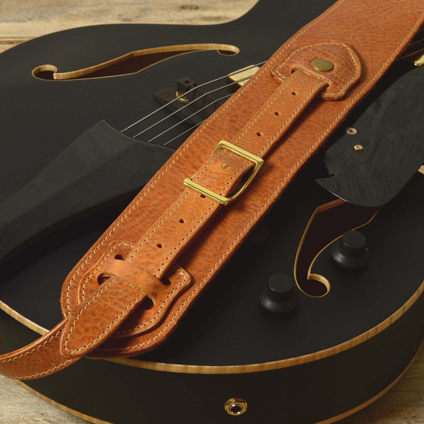 GS56 Conway Guitar Strap