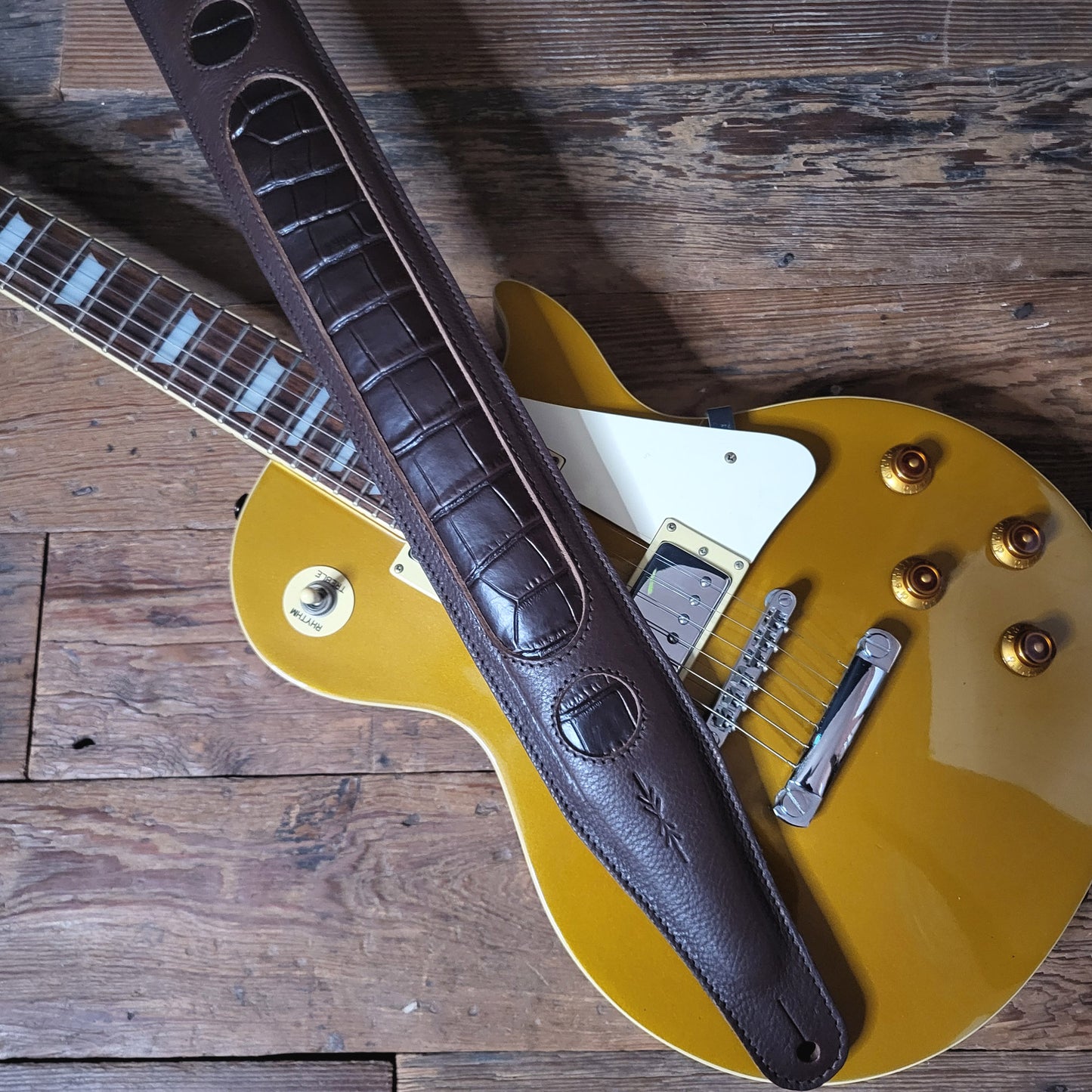 GS58 Cutaway Guitar Strap