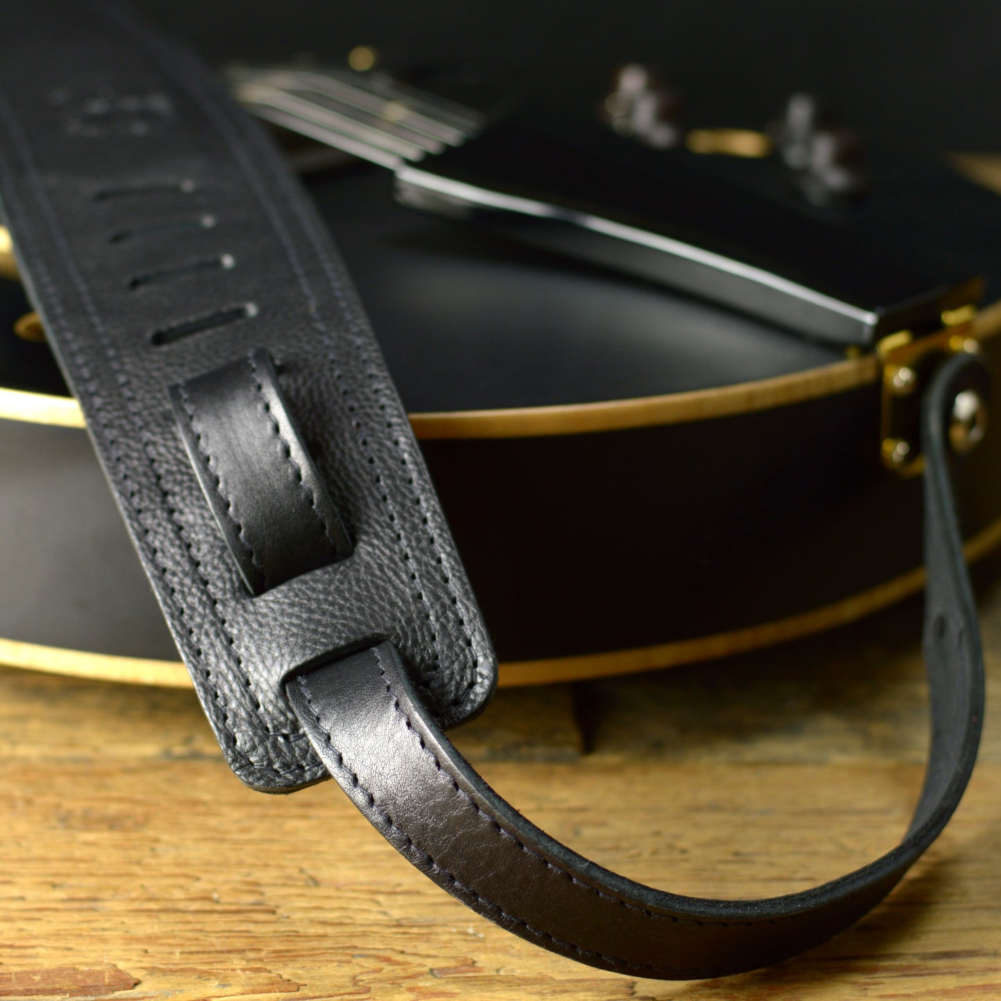GS58T Triple Colour Guitar Strap