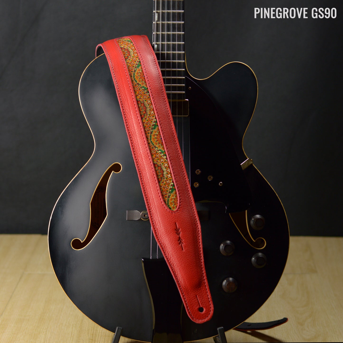 GS90 Cutaway Guitar Strap