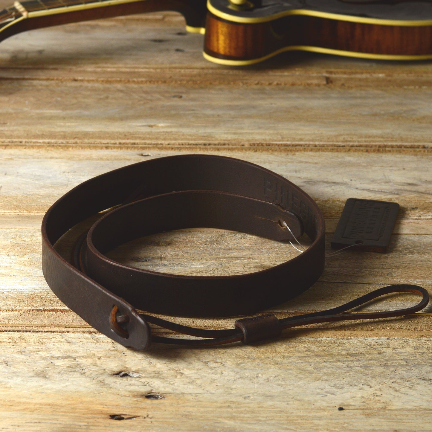 MS50 Leather Mandolin Strap