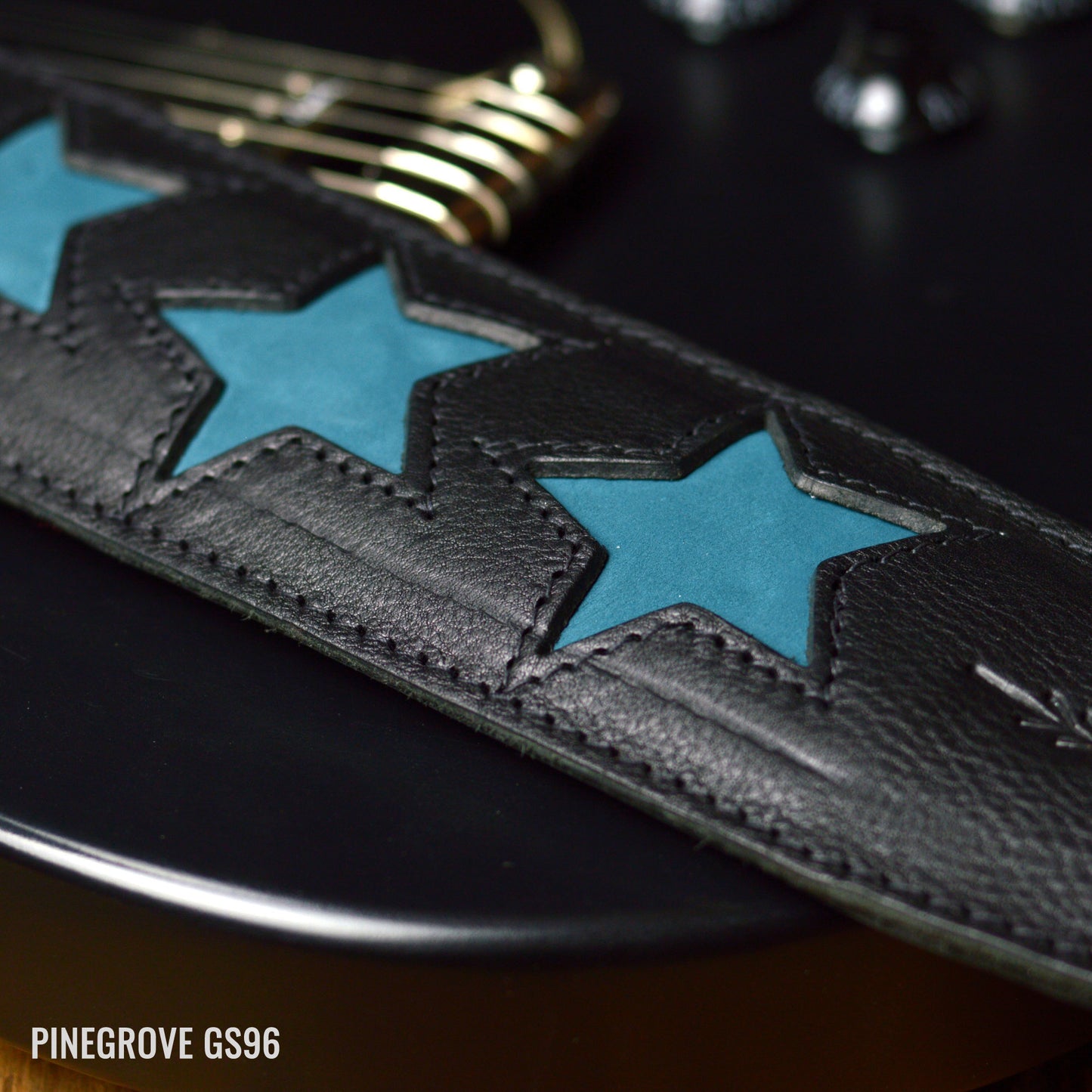 GS96 Leather Guitar Strap With Stars