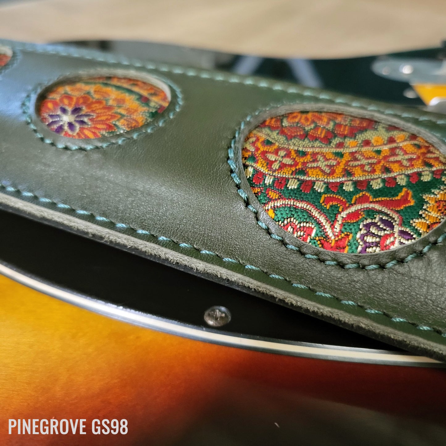 GS98 'Woodstock' Leather Guitar Strap