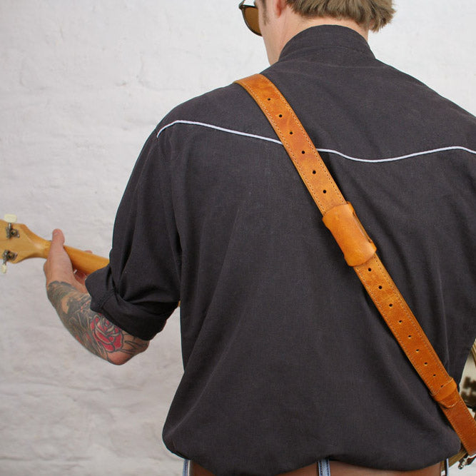BLS52 Leather Banjo Strap