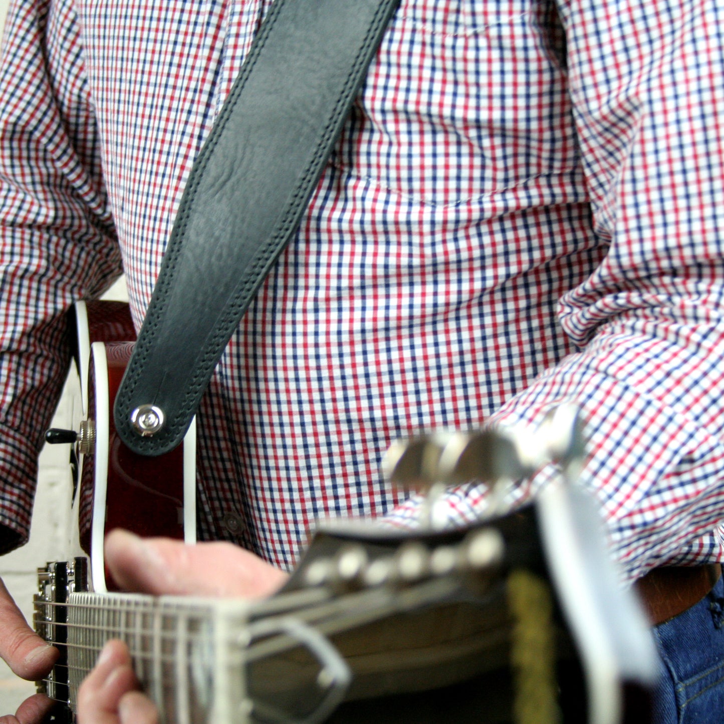 GS41 Solid Leather Guitar Strap