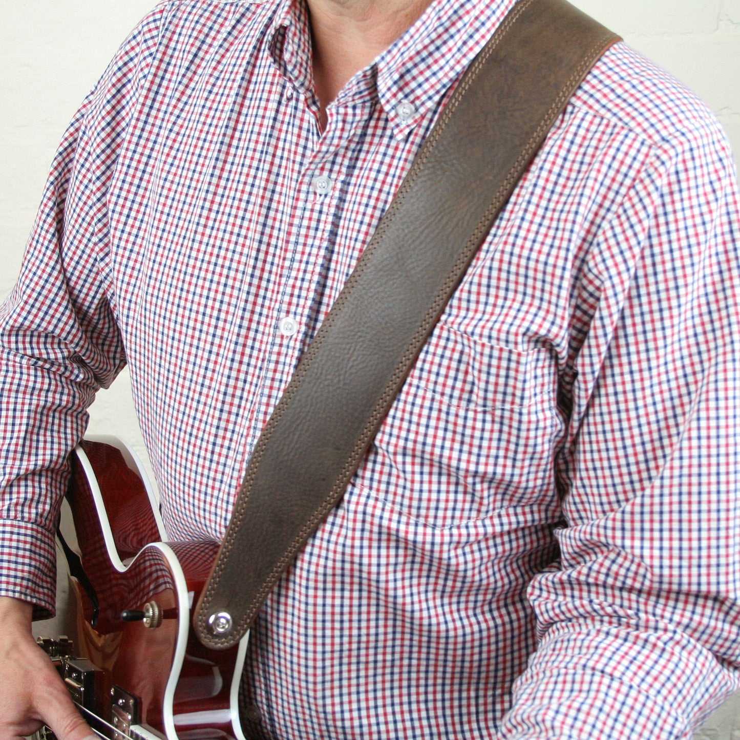 GS41 Solid Leather Guitar Strap